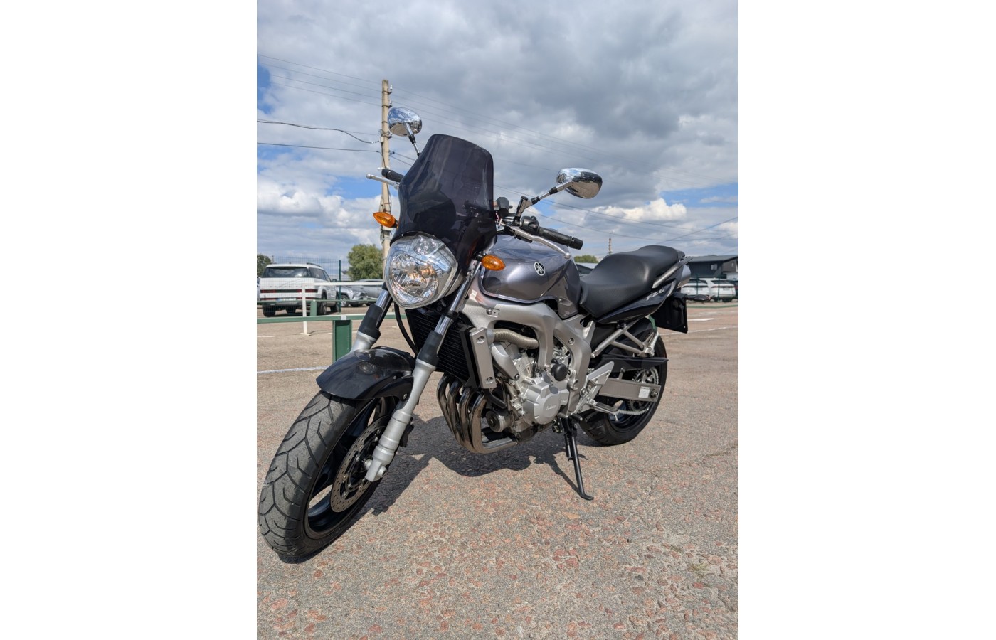 Yamaha FZ6N S1 Silver 2005 Yamaha FZ6N S1 Silver 2005