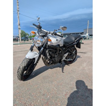 Yamaha FZ6N S2 White 2007