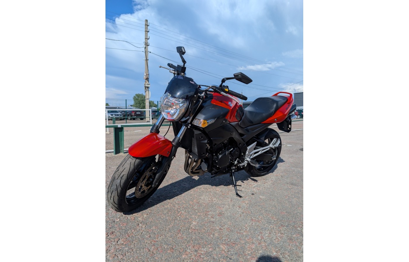 Suzuki GSR600 2008